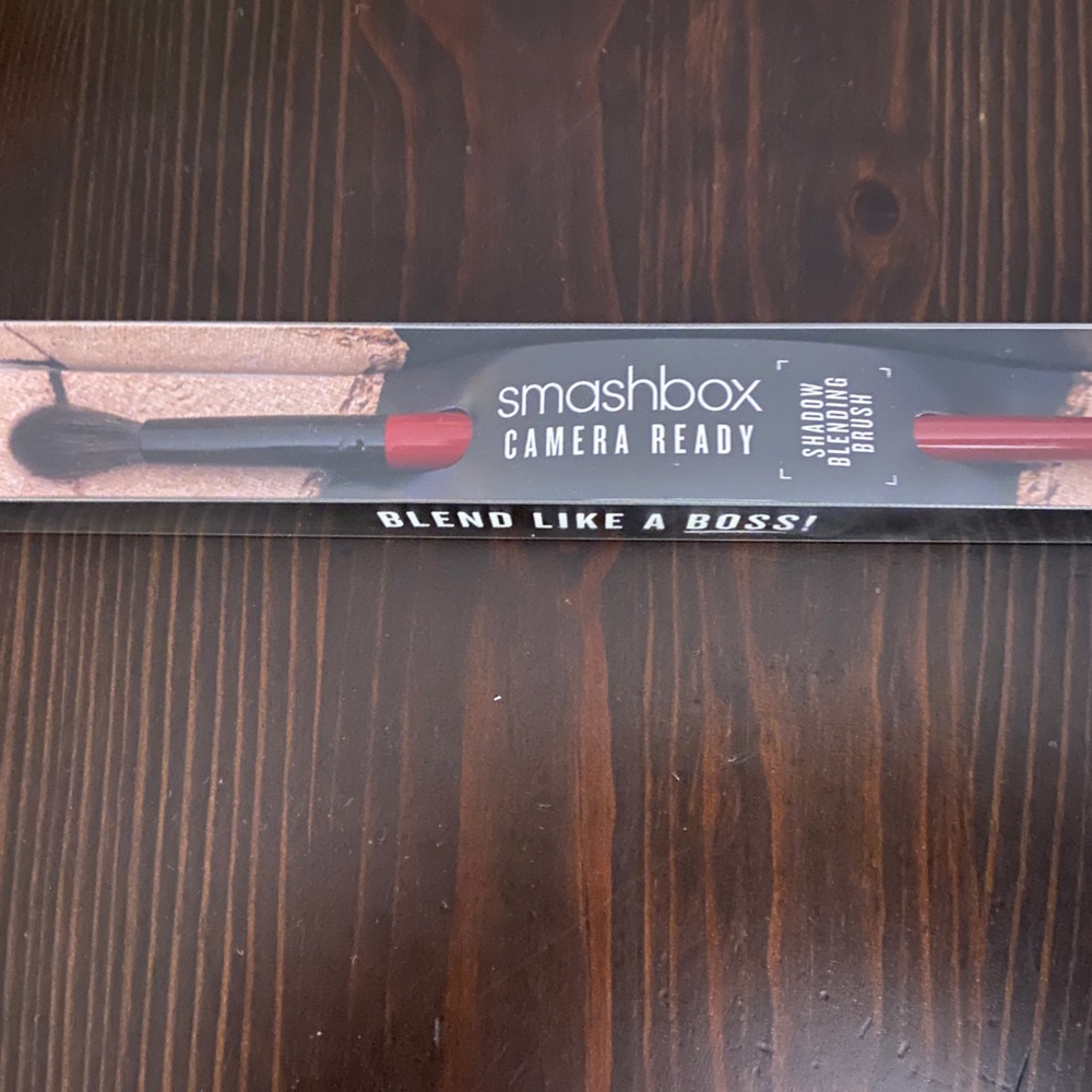 Smashbox Shadow Blending Brush, NWT
